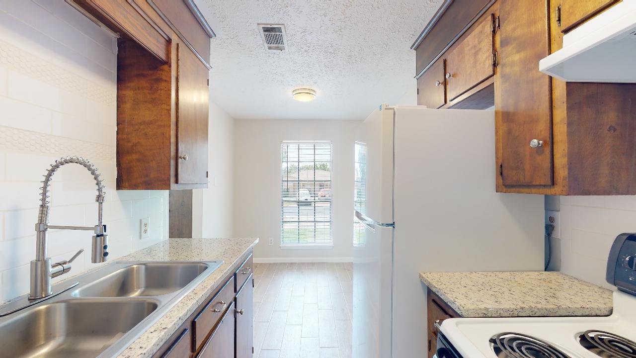 815 Llano Place property image