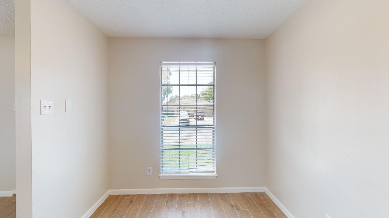 815 Llano Place property image