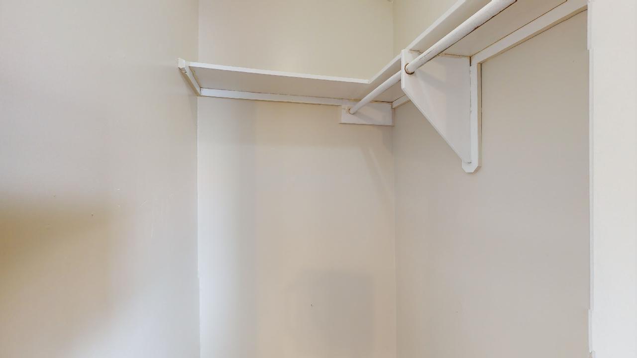 815 Llano Place property image