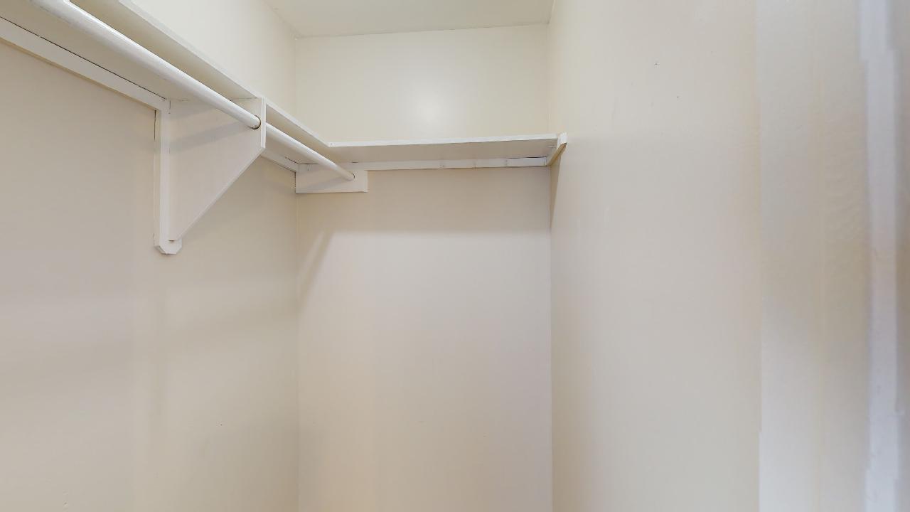 815 Llano Place property image