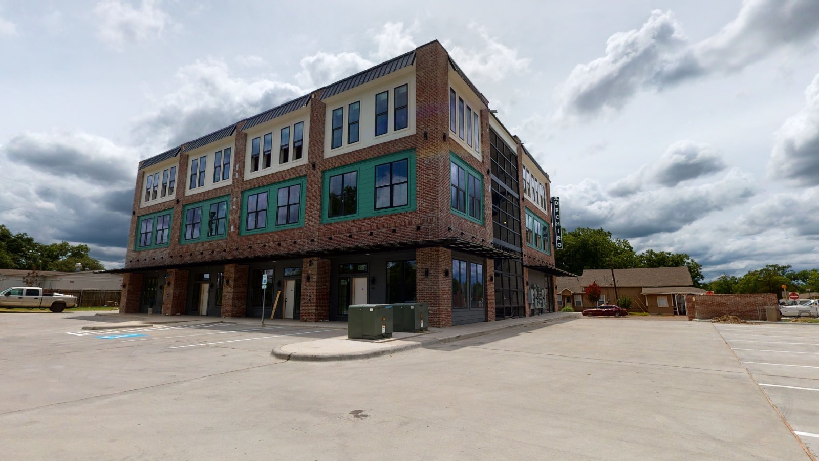 305 W 27th Street, Suite 228 property image