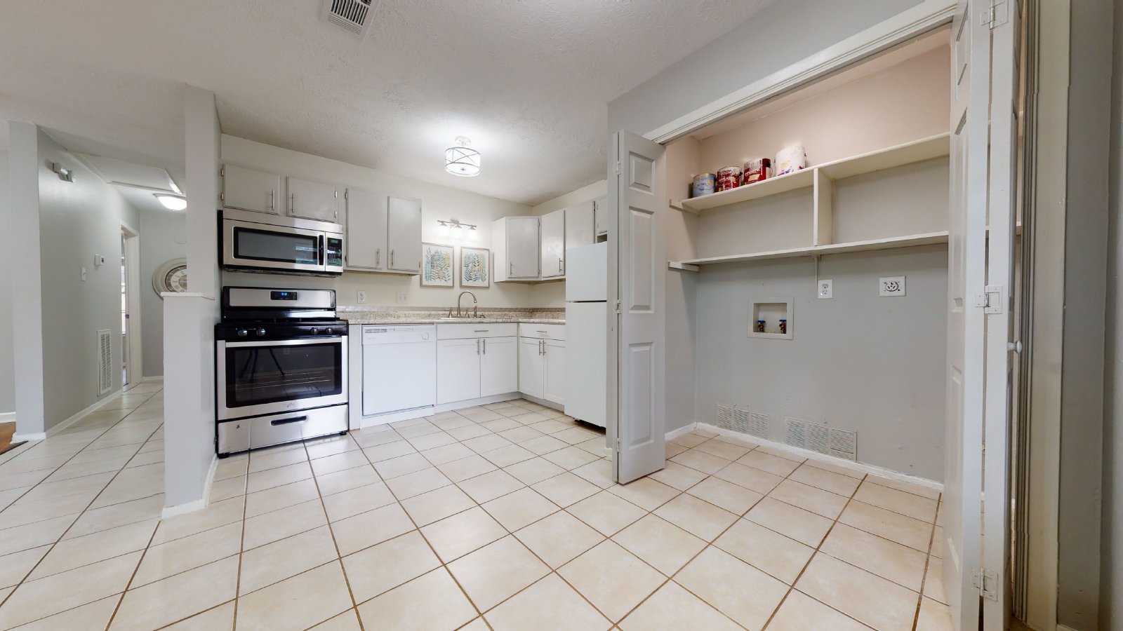 3330 Bluestem Circle property image