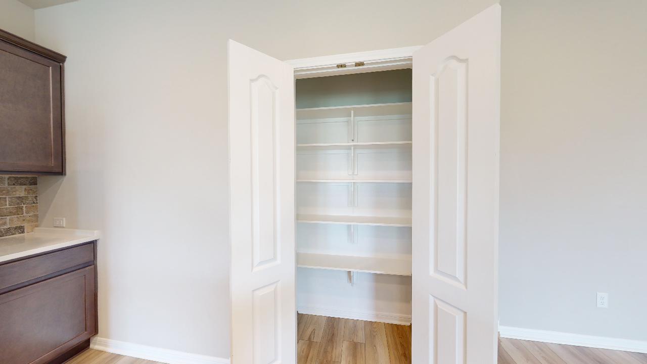 6335 Spartan property image