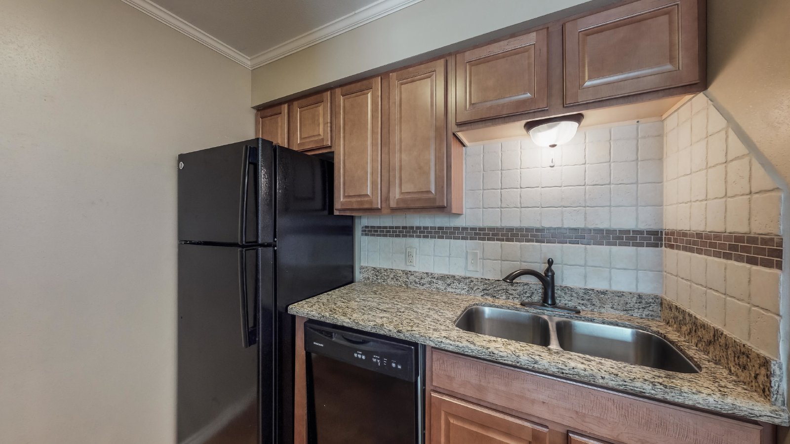 904 University Oaks Blvd #121 property image