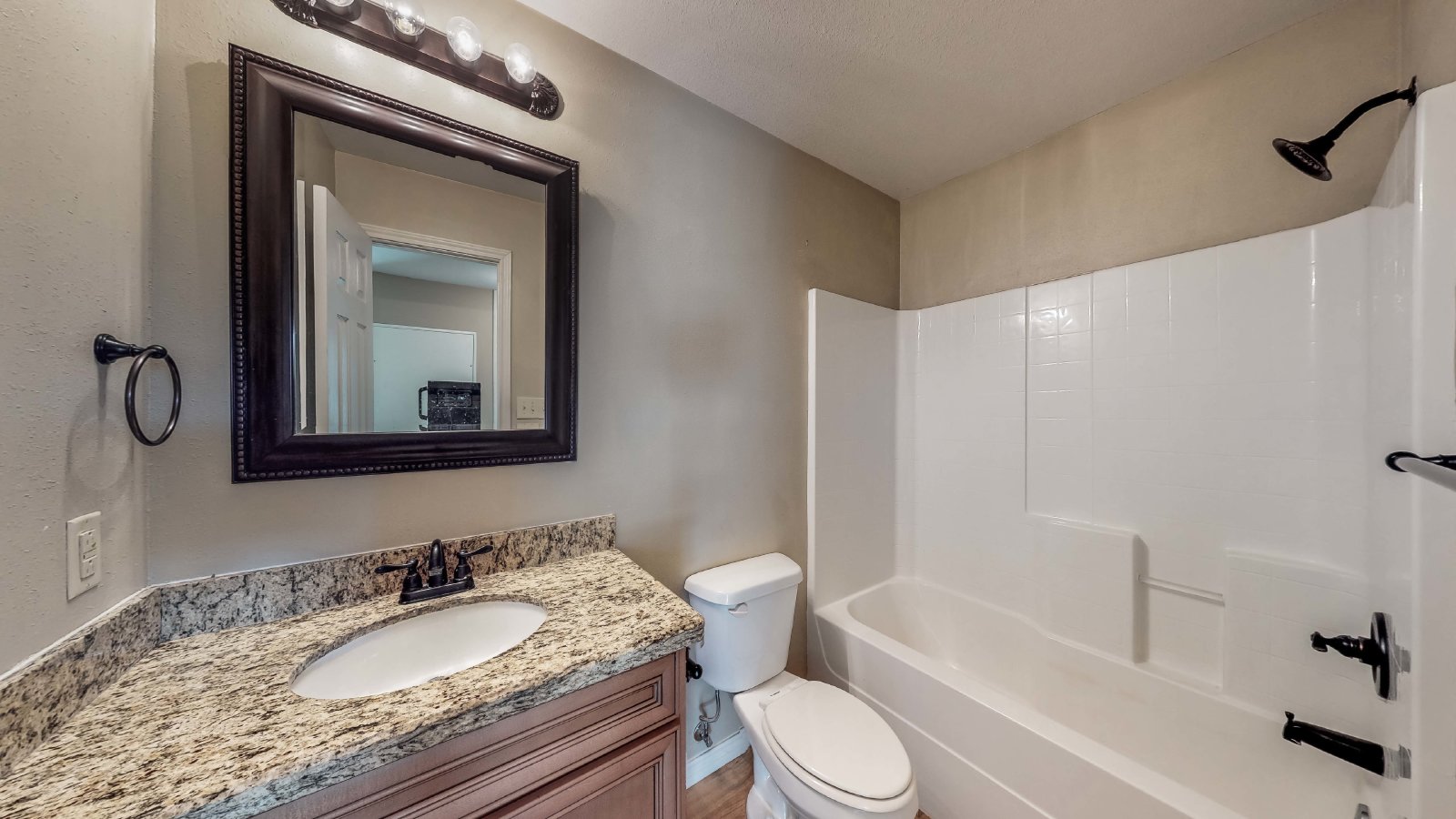 904 University Oaks Blvd #121 property image