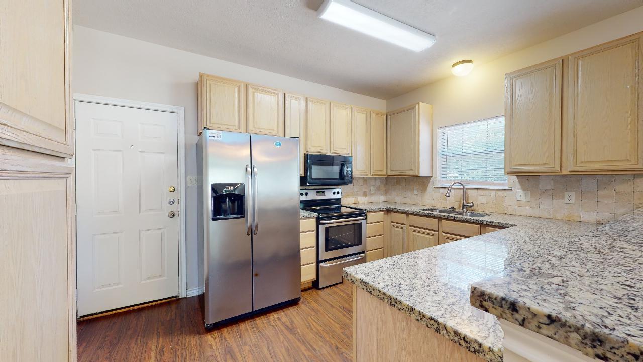 1625 Park Place property image