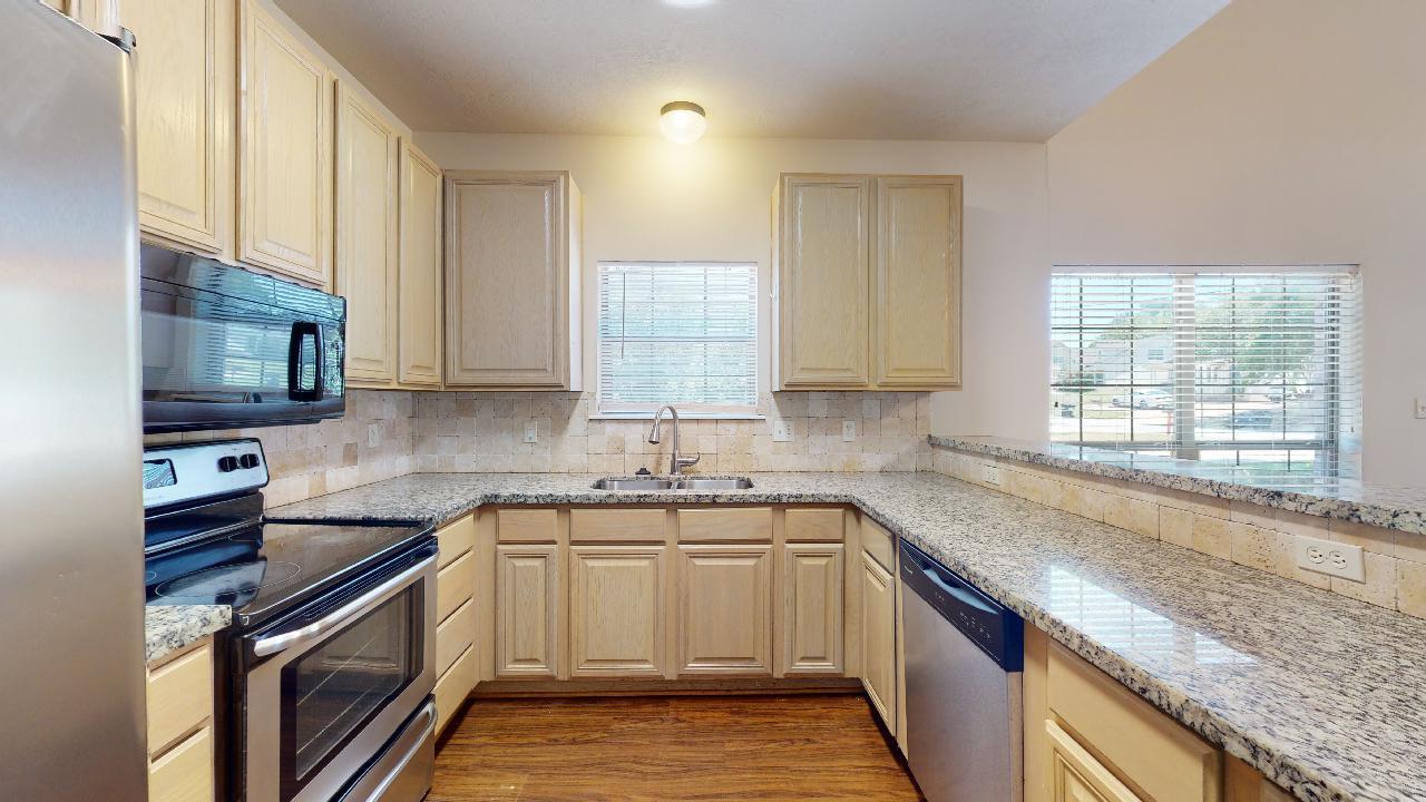 1625 Park Place property image