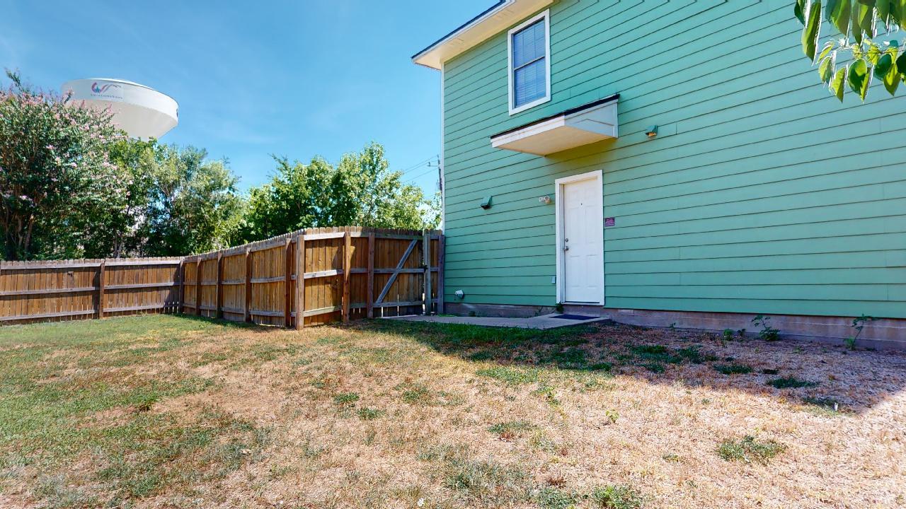 1625 Park Place property image