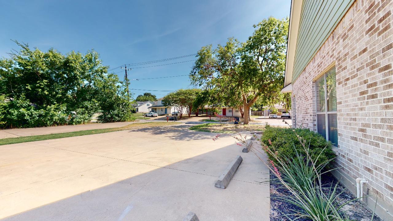 1625 Park Place property image