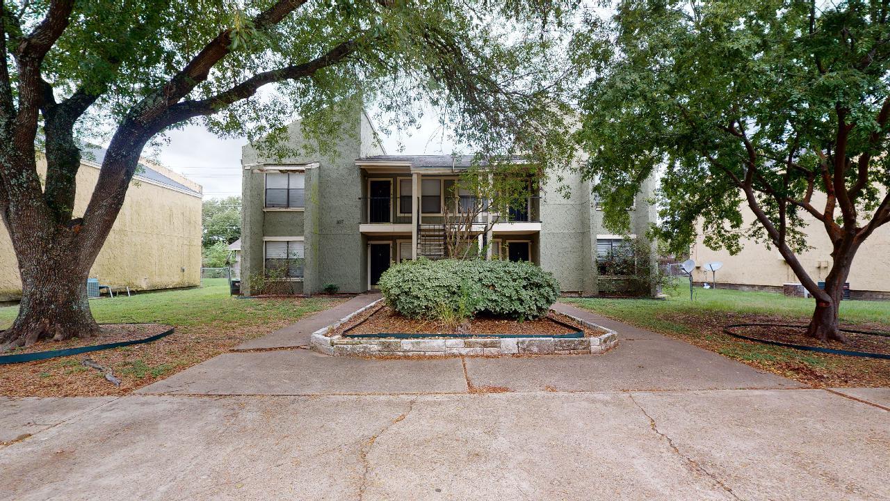 Unit D property image