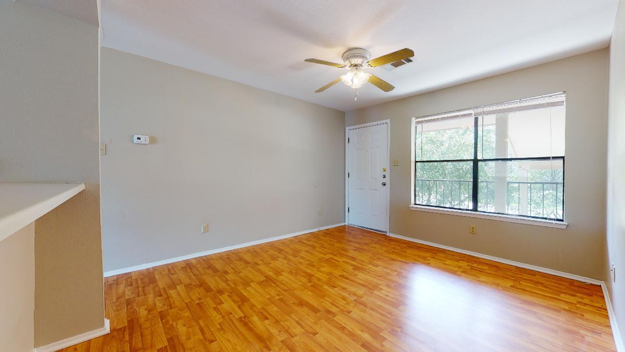 Unit D property image