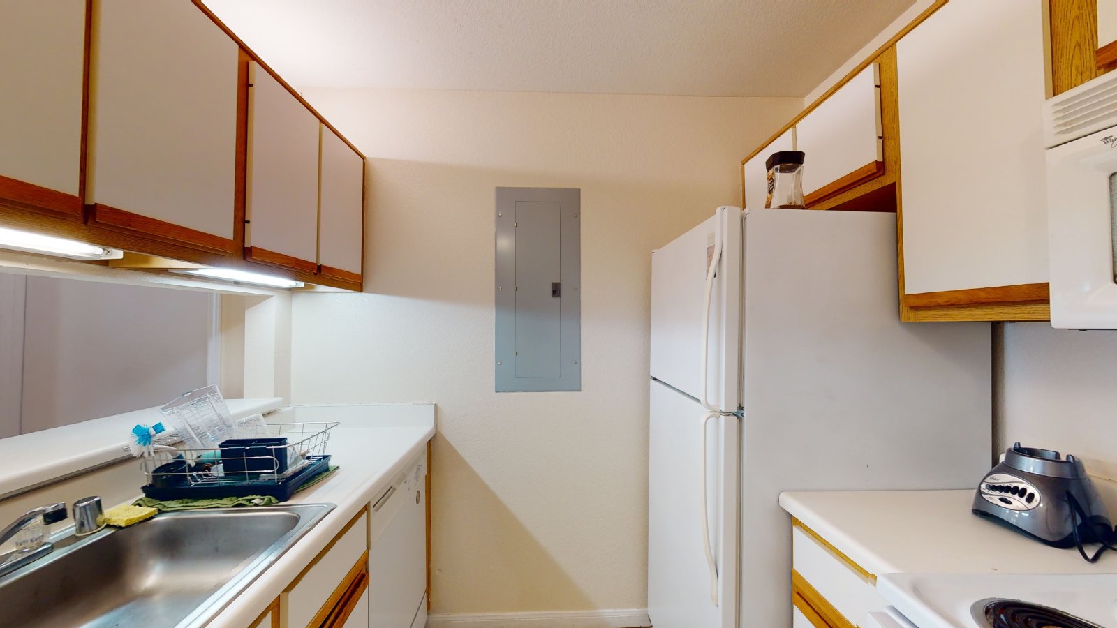 Suite C property image