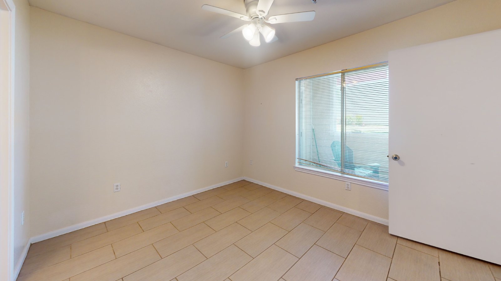 Suite C property image