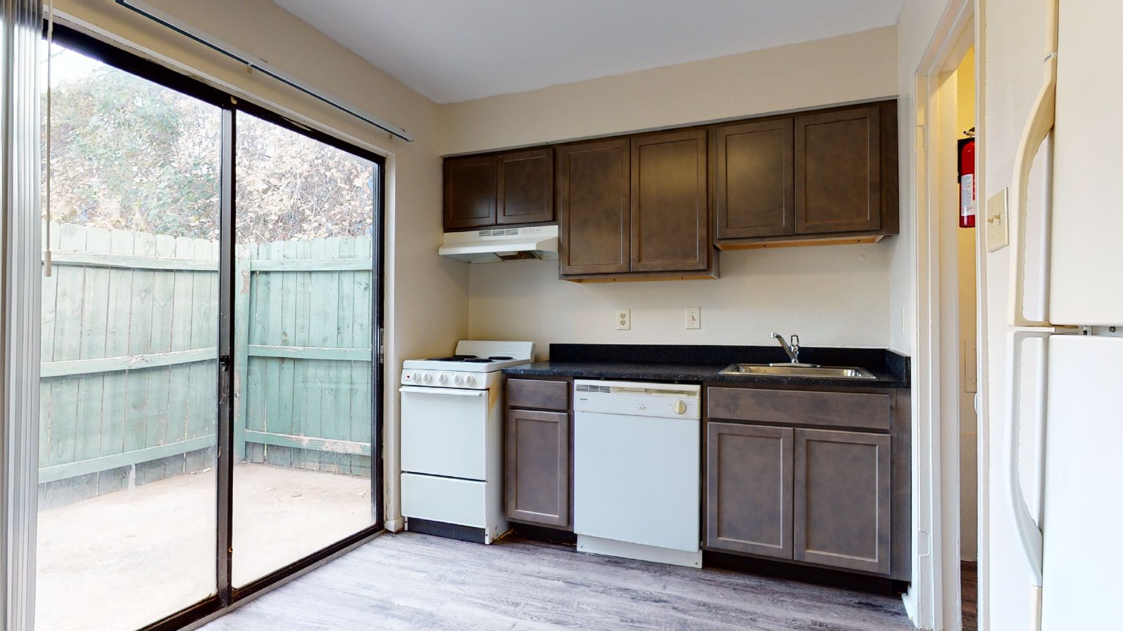 725 Peppertree Dr Apt 23 property image