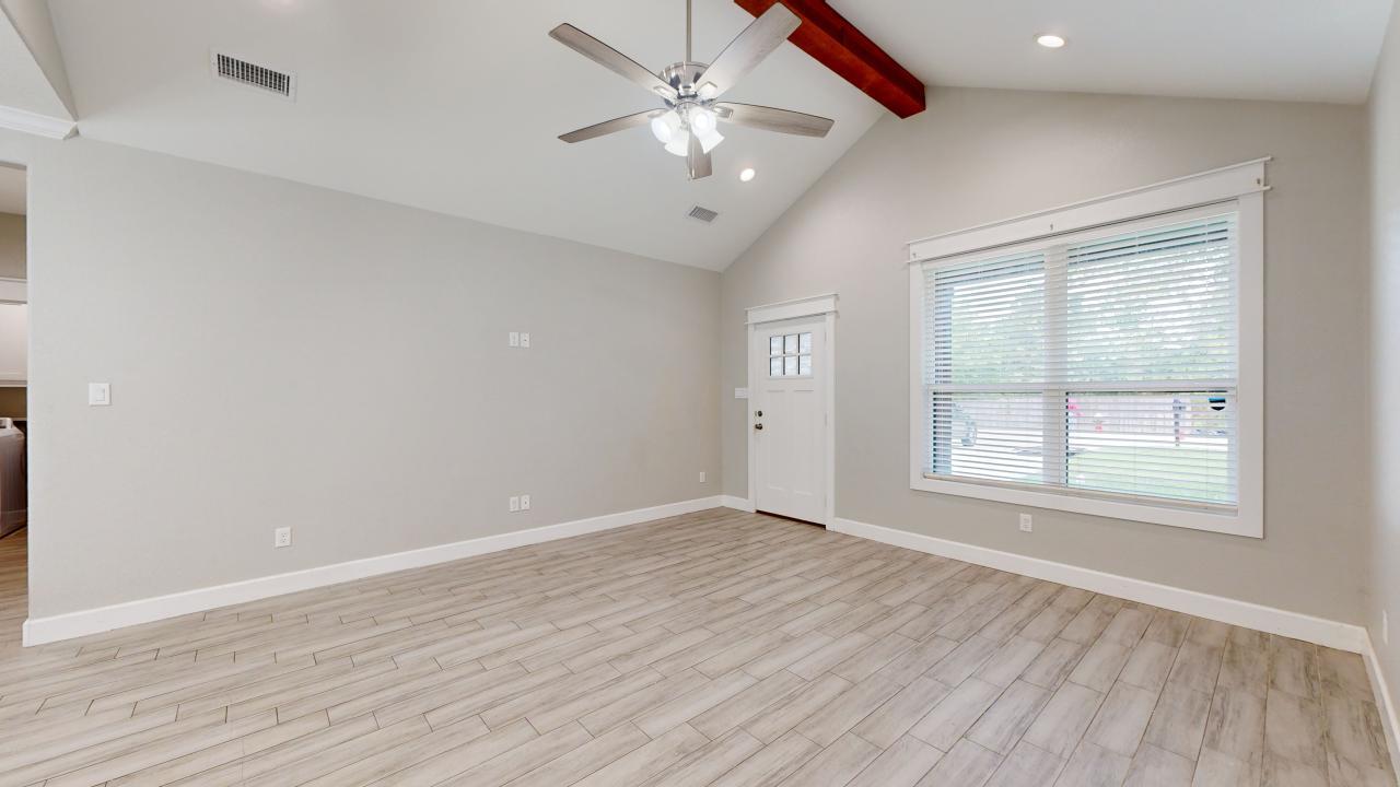 513 Kubin property image