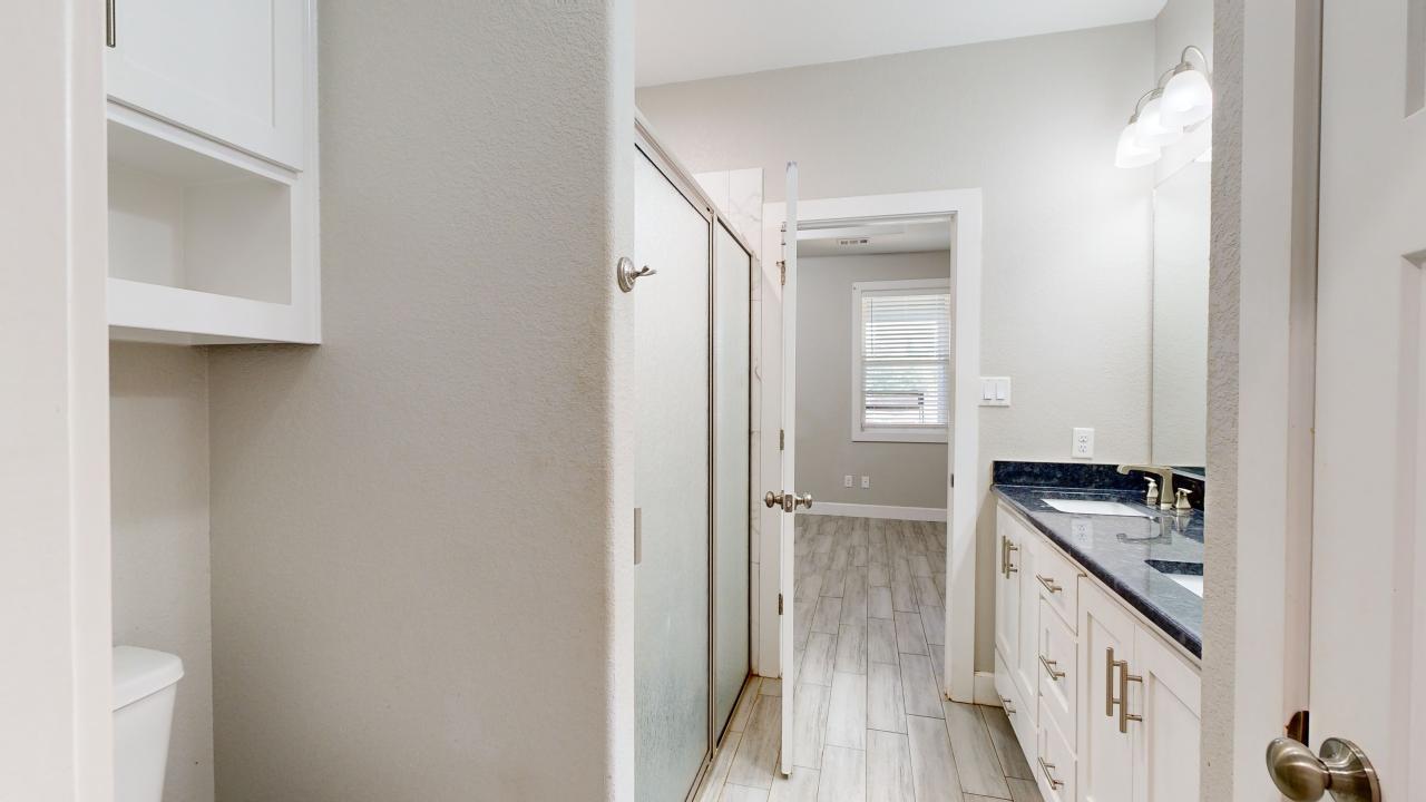 513 Kubin property image
