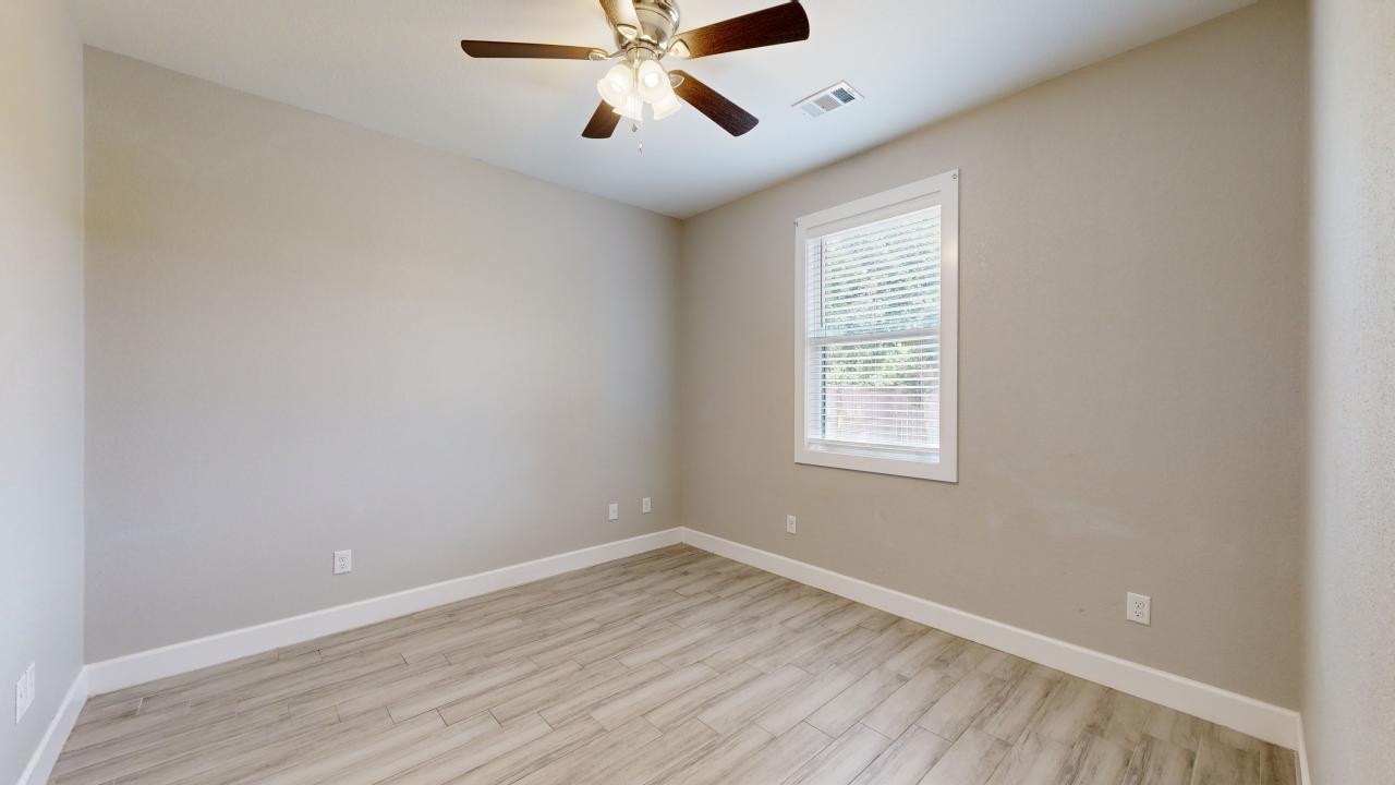 513 Kubin property image