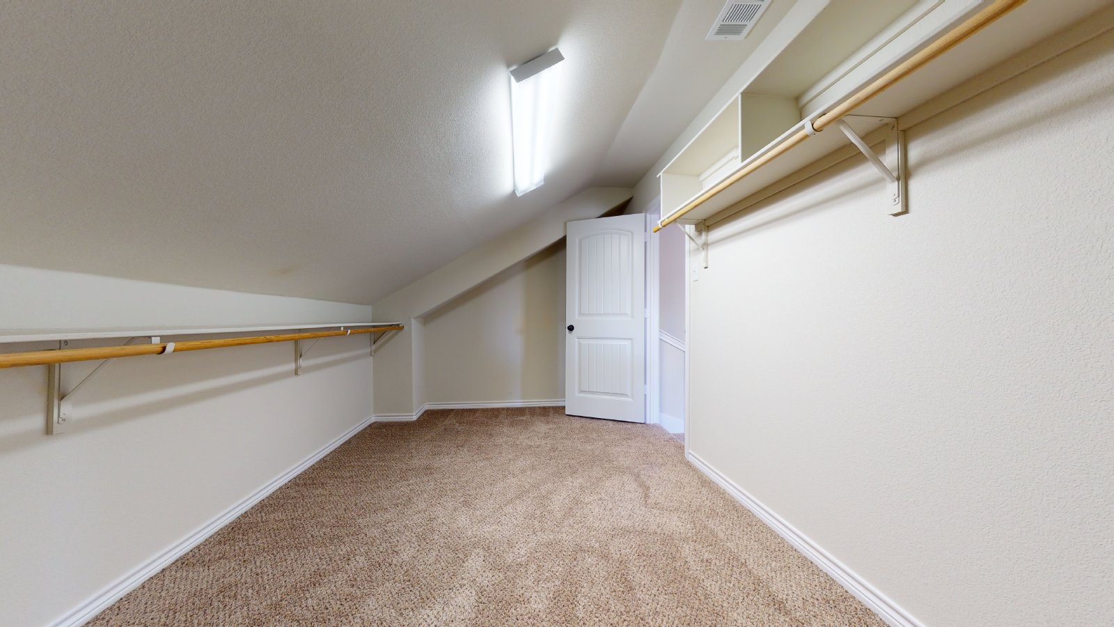 923 Emeral Dove Ave property image