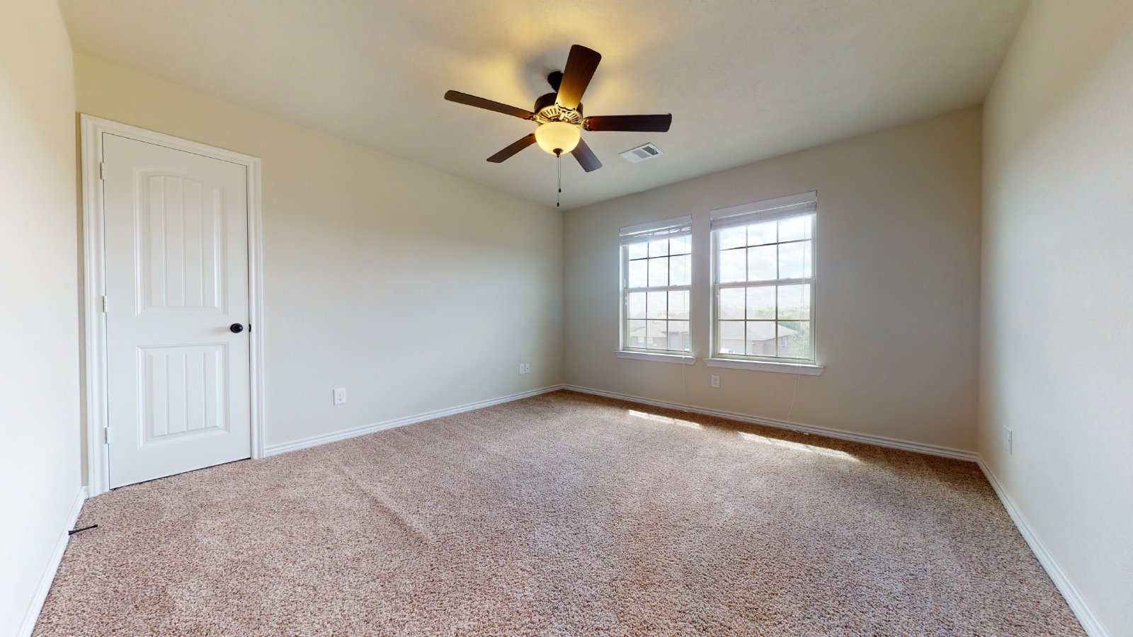 923 Emeral Dove Ave property image