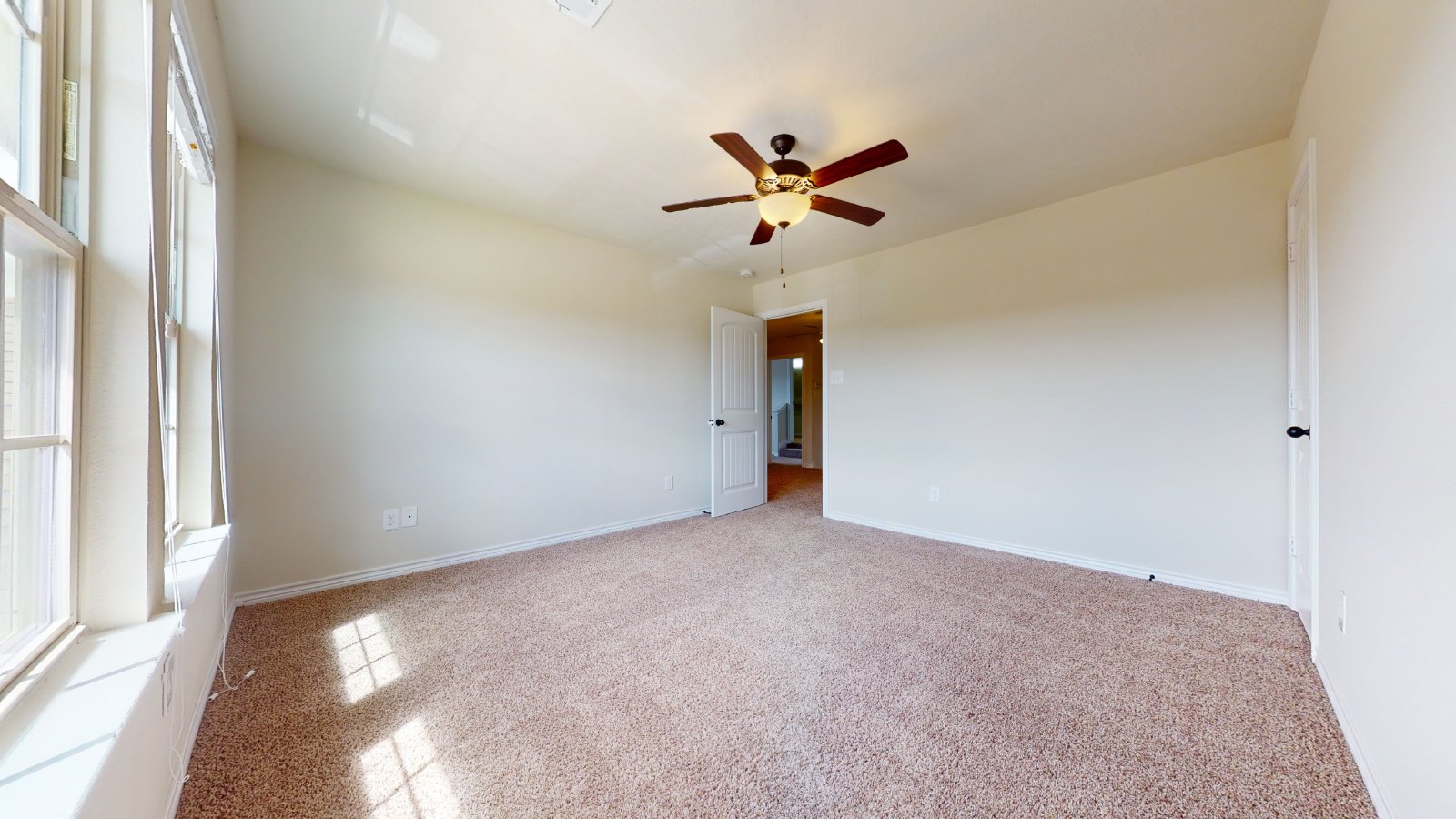 923 Emeral Dove Ave property image